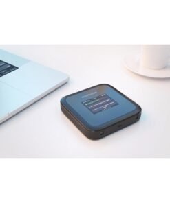 Alternative view of NETGEAR Nighthawk M3 – Mobiler 5G WiFi 6 Router mit Hotspot-Funktion