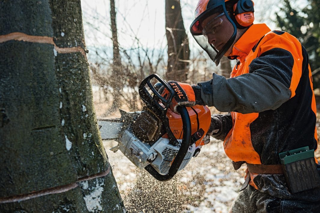 STIHL MS 661 C-M Benzin-Motorsäge | 3/8″ RS Schneidgarnitur 50 cm – Bild 2