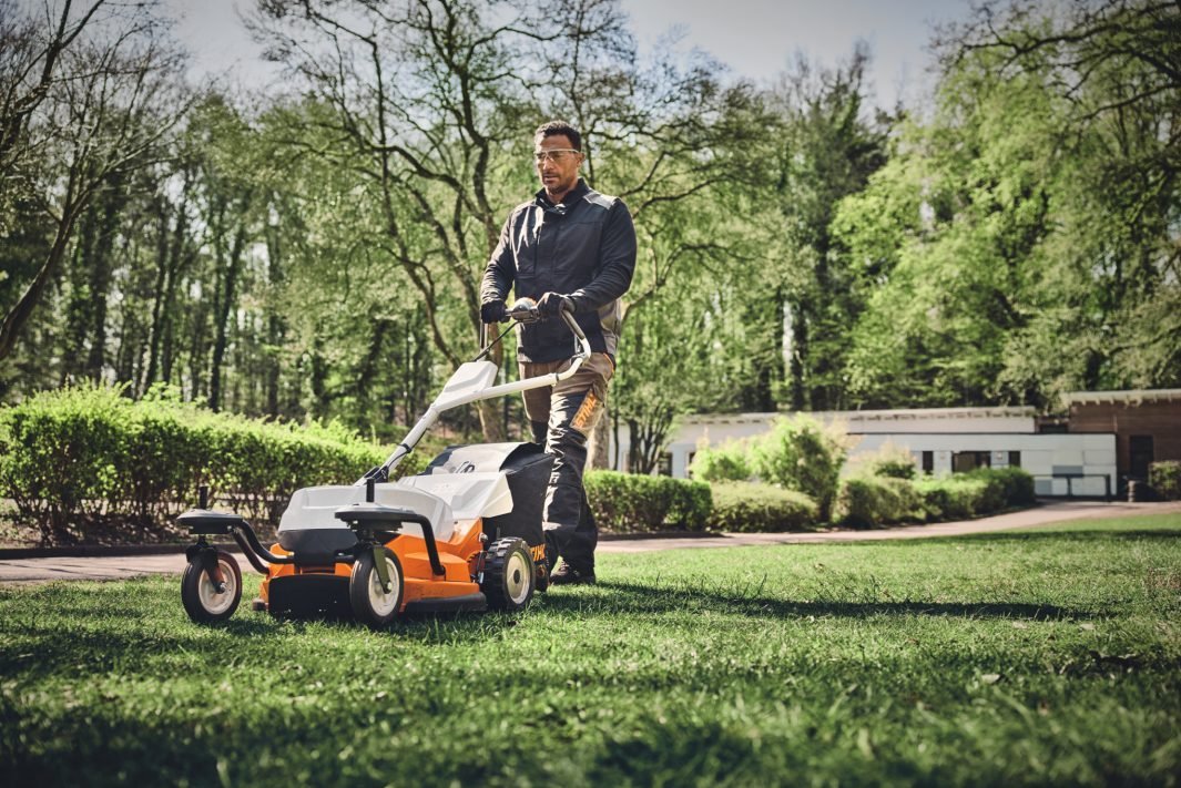 STIHL RMA 765 V Akku-Rasenmäher - Image 4